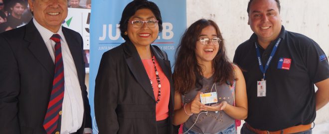 Entrega TNE 2018 Junaeb Mineduc Lorena Ventura Alfredo Araya